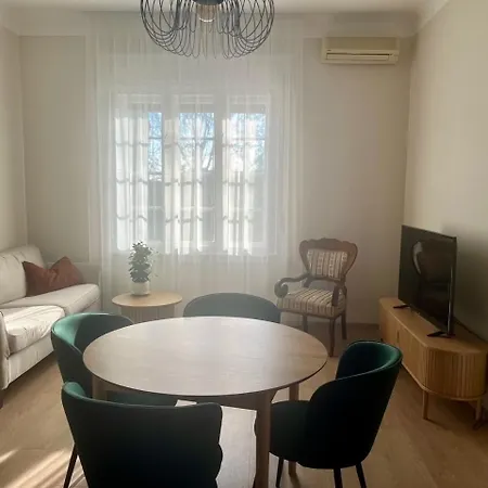 Apartment R6 Pepa